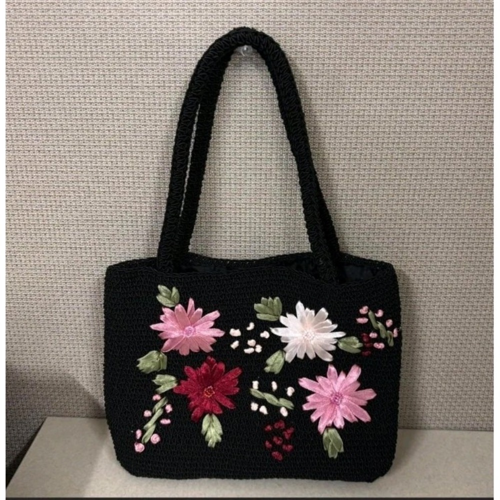 Casual Corner Handbag Black Crochet Floral Ribbon Embroidery Purse Coin Y2K